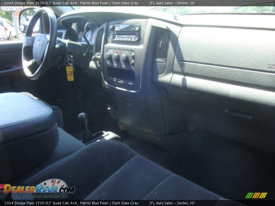 2004 Dodge Ram 1500 SLT Quad Cab 4x4 Patriot Blue Pearl / Dark Slate Gray Photo #12
