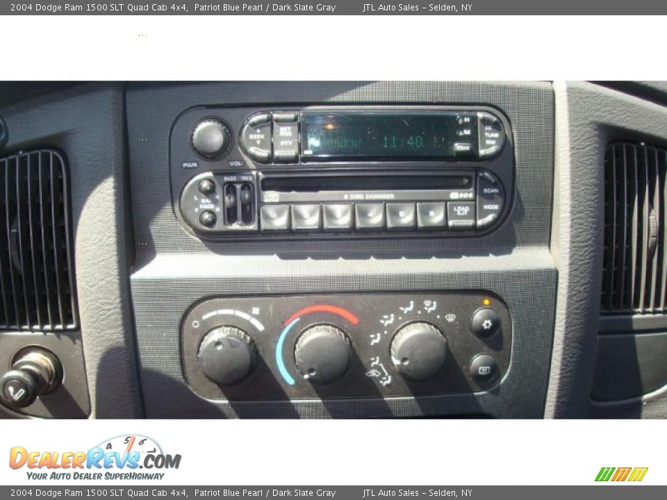 2004 Dodge Ram 1500 SLT Quad Cab 4x4 Patriot Blue Pearl / Dark Slate Gray Photo #14