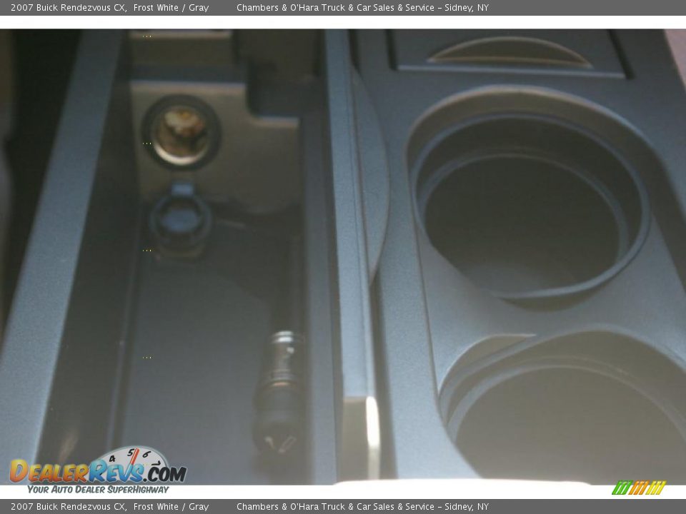 2007 Buick Rendezvous CX Frost White / Gray Photo #8