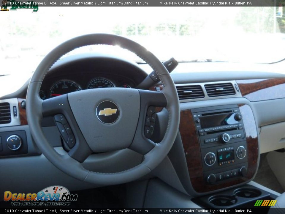 2010 Chevrolet Tahoe LT 4x4 Sheer Silver Metallic / Light Titanium/Dark Titanium Photo #12