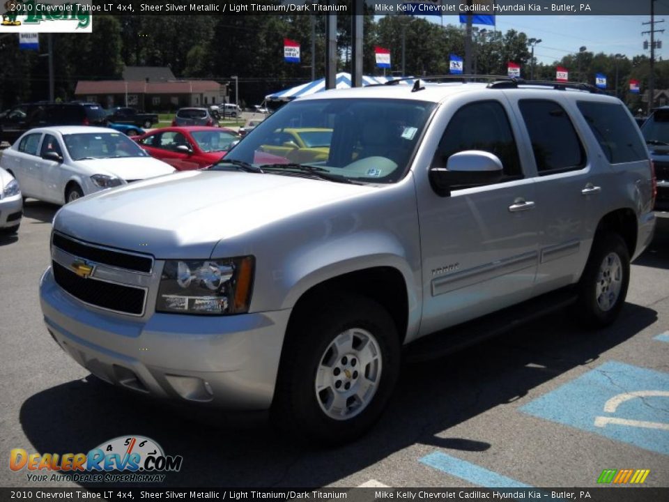 2010 Chevrolet Tahoe LT 4x4 Sheer Silver Metallic / Light Titanium/Dark Titanium Photo #15