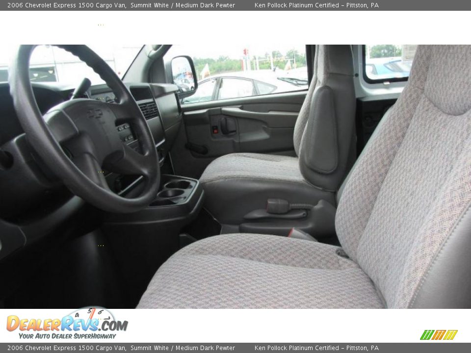 2006 Chevrolet Express 1500 Cargo Van Summit White / Medium Dark Pewter Photo #11