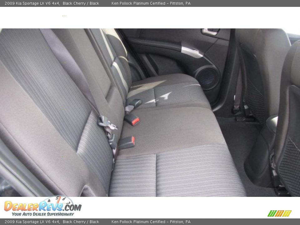 2009 Kia Sportage LX V6 4x4 Black Cherry / Black Photo #19