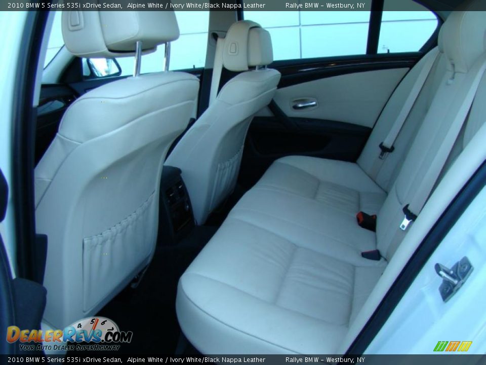 2010 BMW 5 Series 535i xDrive Sedan Alpine White / Ivory White/Black Nappa Leather Photo #12