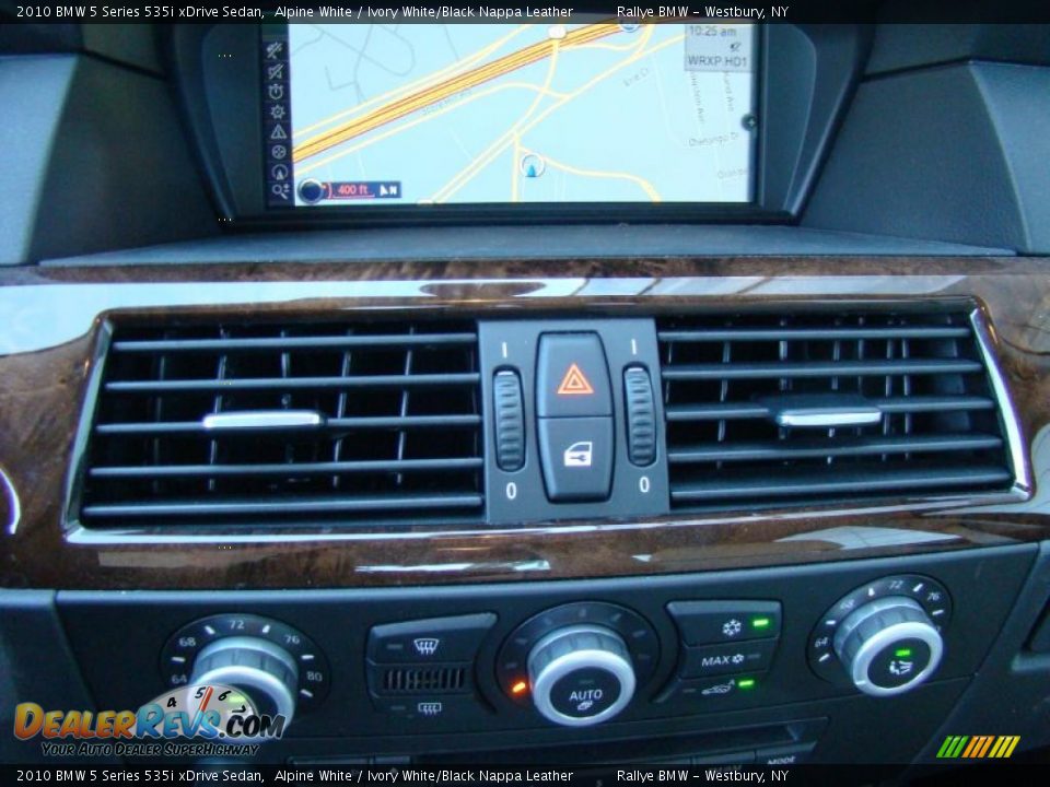 2010 BMW 5 Series 535i xDrive Sedan Alpine White / Ivory White/Black Nappa Leather Photo #13
