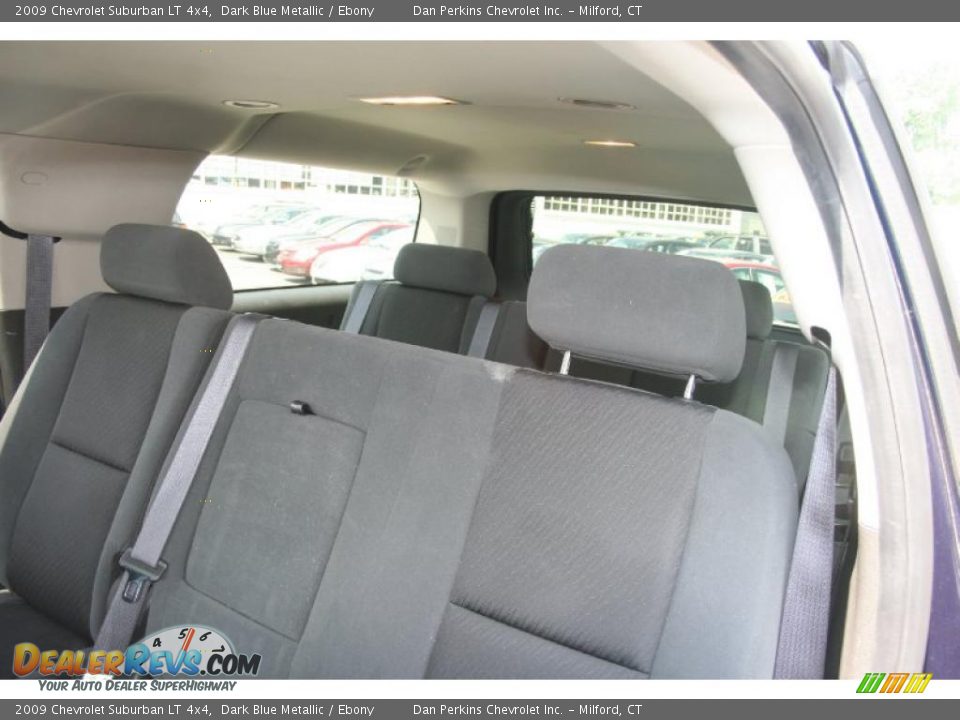 2009 Chevrolet Suburban LT 4x4 Dark Blue Metallic / Ebony Photo #12