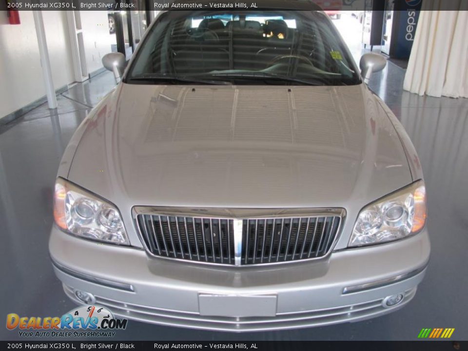 2005 Hyundai XG350 L Bright Silver / Black Photo #2