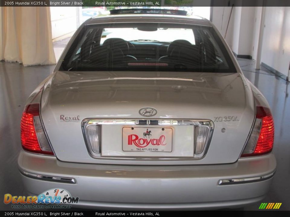 2005 Hyundai XG350 L Bright Silver / Black Photo #5