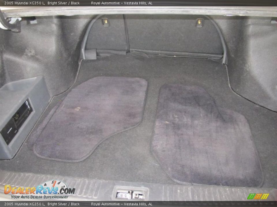 2005 Hyundai XG350 L Bright Silver / Black Photo #22