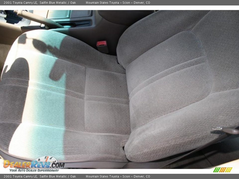 2001 Toyota Camry LE Sailfin Blue Metallic / Oak Photo #12