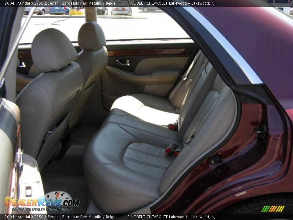 2004 Hyundai XG350 L Sedan Bordeaux Red Metallic / Beige Photo #7