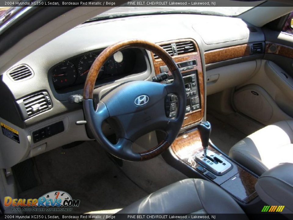 2004 Hyundai XG350 L Sedan Bordeaux Red Metallic / Beige Photo #8