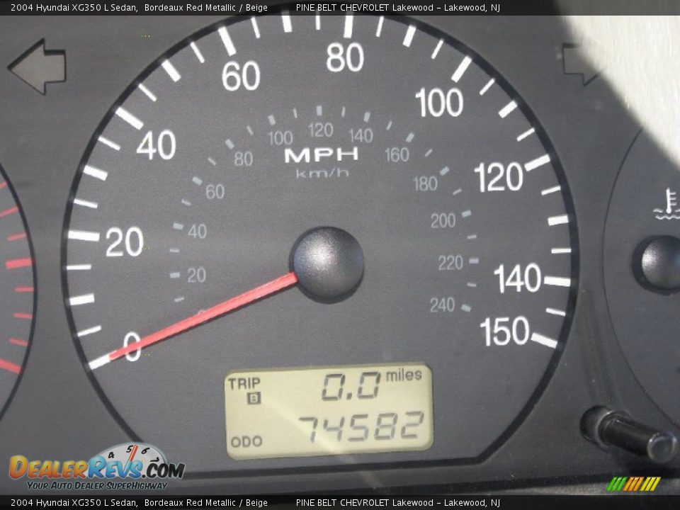 2004 Hyundai XG350 L Sedan Bordeaux Red Metallic / Beige Photo #15