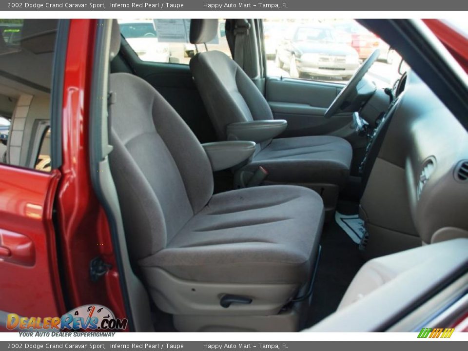 2002 Dodge Grand Caravan Sport Inferno Red Pearl / Taupe Photo #15