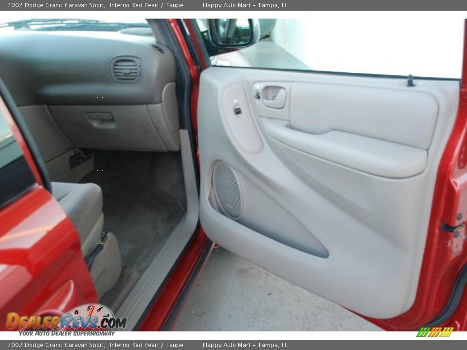 2002 Dodge Grand Caravan Sport Inferno Red Pearl / Taupe Photo #18