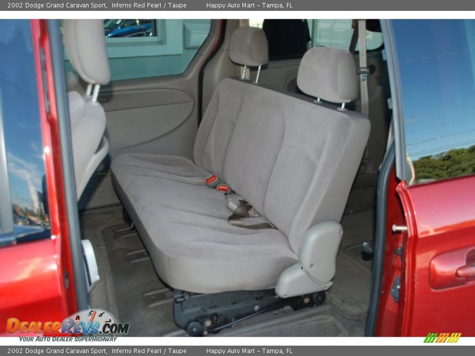 2002 Dodge Grand Caravan Sport Inferno Red Pearl / Taupe Photo #22