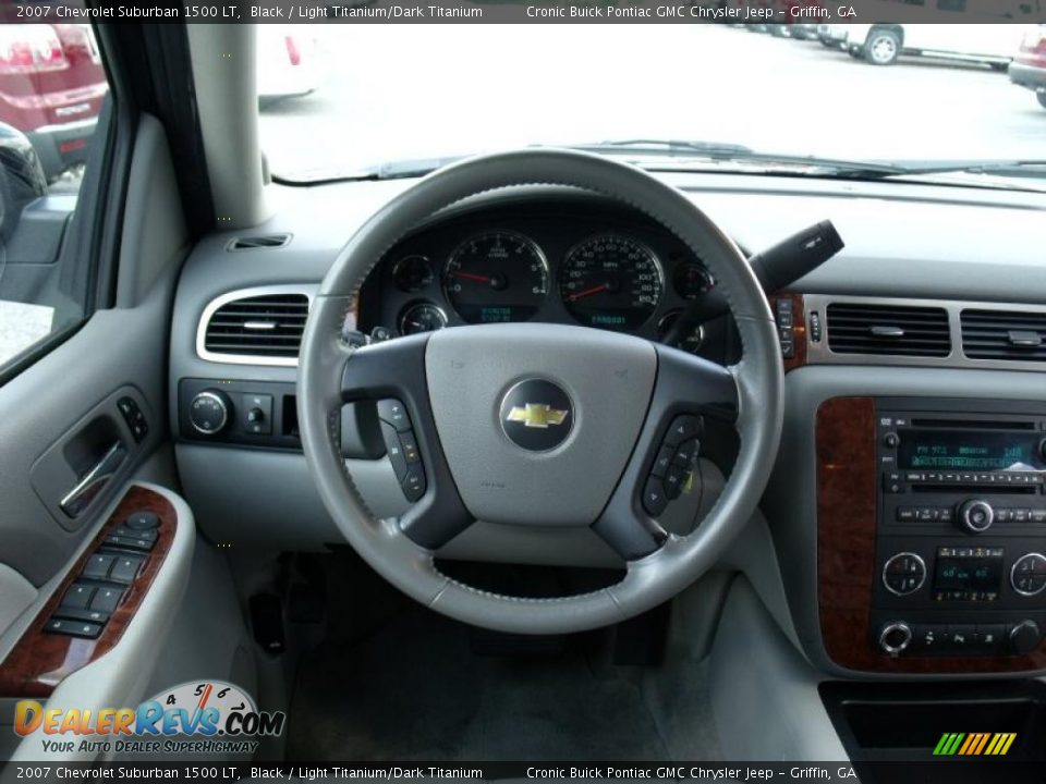 2007 Chevrolet Suburban 1500 LT Black / Light Titanium/Dark Titanium Photo #23