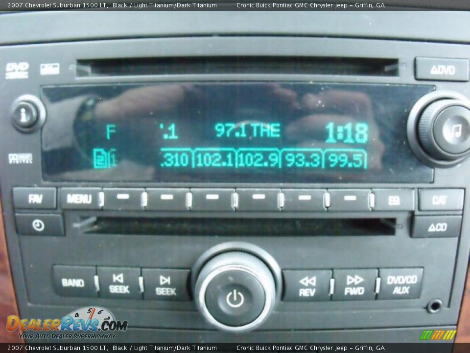 2007 Chevrolet Suburban 1500 LT Black / Light Titanium/Dark Titanium Photo #26