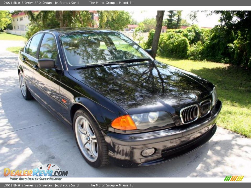 2001 BMW 3 Series 330i Sedan Jet Black / Sand Photo #19