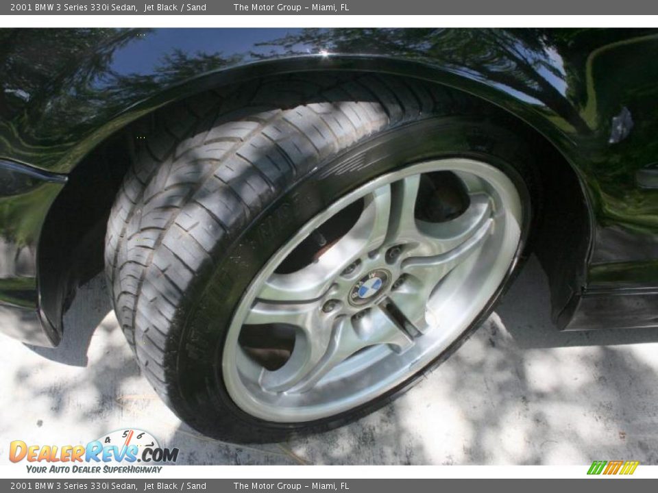 2001 BMW 3 Series 330i Sedan Jet Black / Sand Photo #27