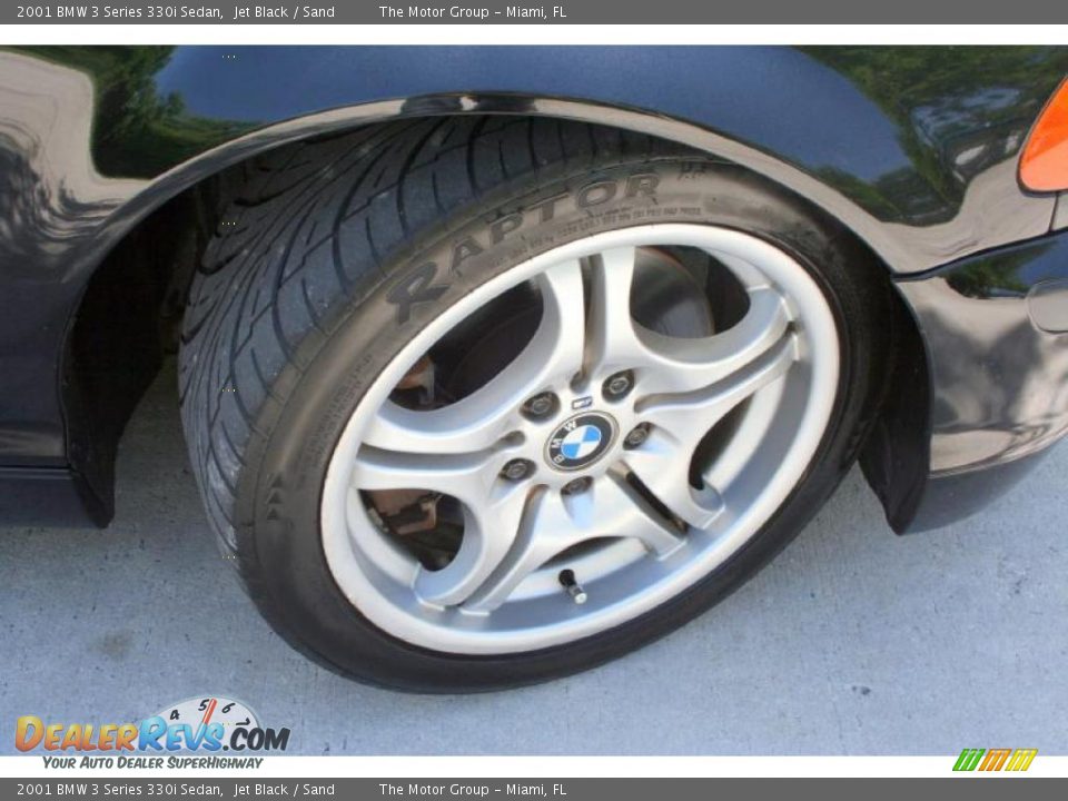2001 BMW 3 Series 330i Sedan Jet Black / Sand Photo #28