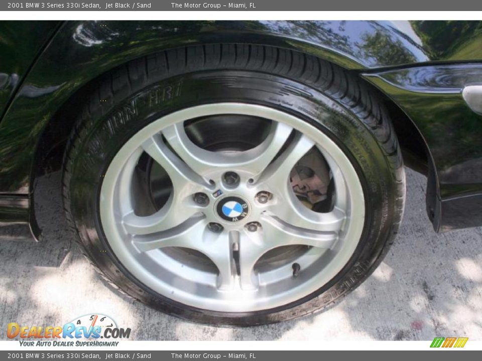2001 BMW 3 Series 330i Sedan Jet Black / Sand Photo #30
