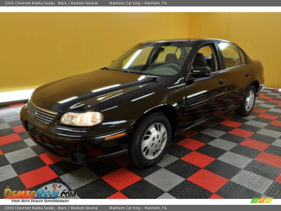 1999 Chevrolet Malibu Sedan Black / Medium Neutral Photo #3