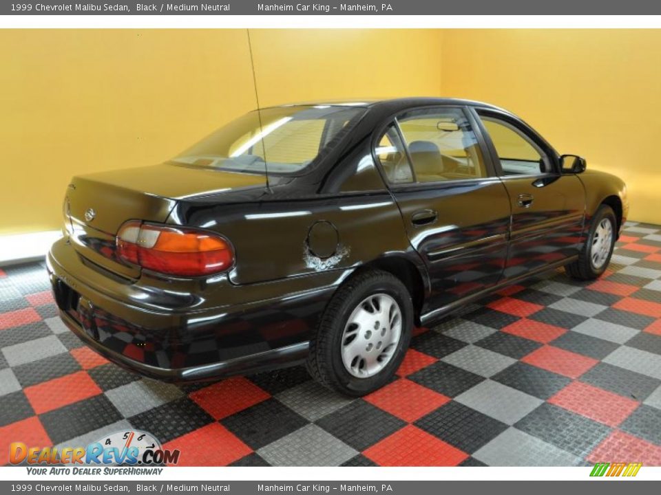 1999 Chevrolet Malibu Sedan Black / Medium Neutral Photo #6