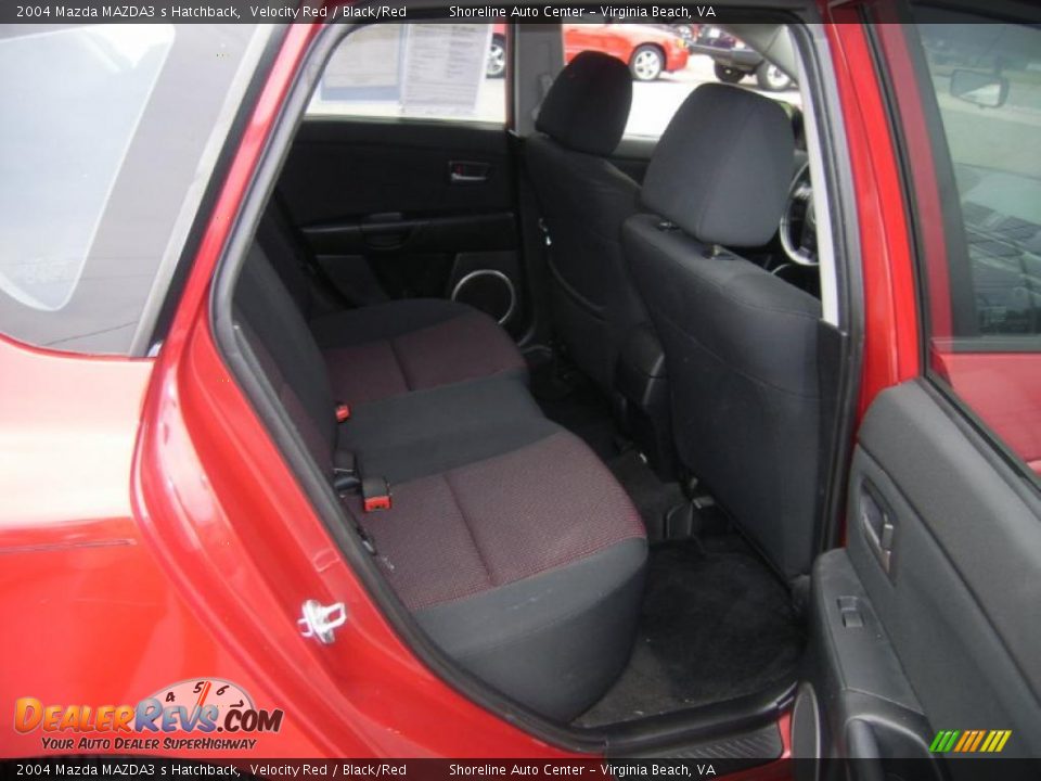 2004 Mazda MAZDA3 s Hatchback Velocity Red / Black/Red Photo #11