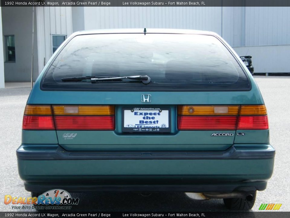 1992 Honda Accord LX Wagon Arcadia Green Pearl / Beige Photo #4