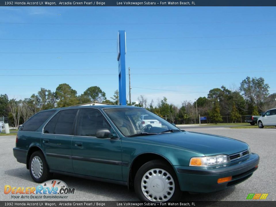 1992 Honda Accord LX Wagon Arcadia Green Pearl / Beige Photo #7