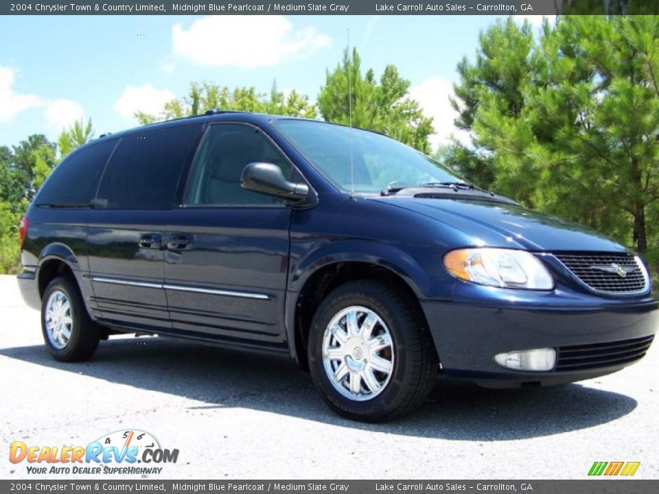2004 Chrysler Town & Country Limited Midnight Blue Pearlcoat / Medium Slate Gray Photo #1