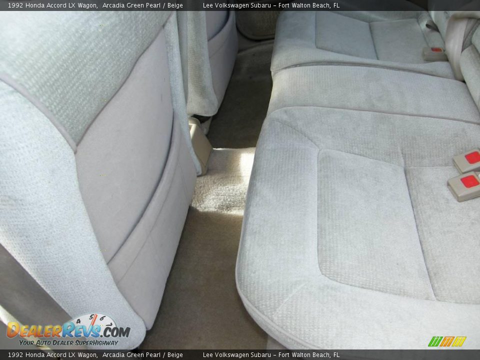 1992 Honda Accord LX Wagon Arcadia Green Pearl / Beige Photo #25