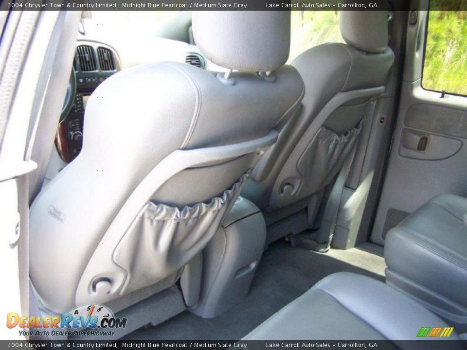 2004 Chrysler Town & Country Limited Midnight Blue Pearlcoat / Medium Slate Gray Photo #27