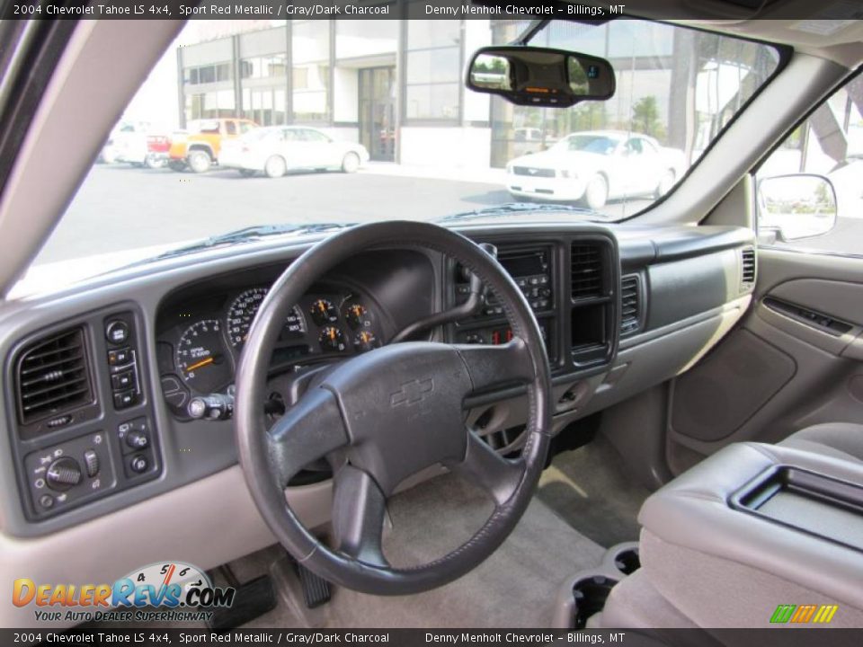 2004 Chevrolet Tahoe LS 4x4 Sport Red Metallic / Gray/Dark Charcoal Photo #7