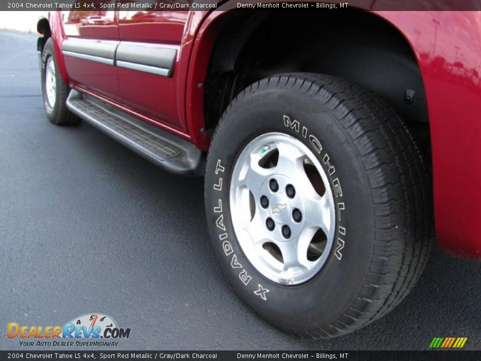 2004 Chevrolet Tahoe LS 4x4 Sport Red Metallic / Gray/Dark Charcoal Photo #13