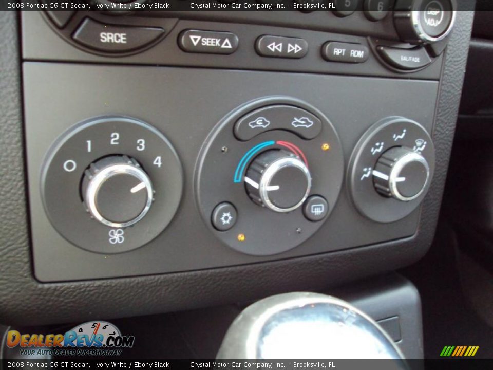 2008 Pontiac G6 GT Sedan Ivory White / Ebony Black Photo #20