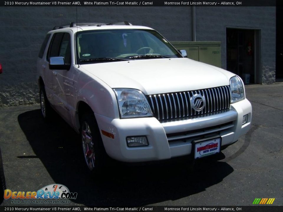 2010 Mercury Mountaineer V8 Premier AWD White Platinum Tri-Coat Metallic / Camel Photo #2