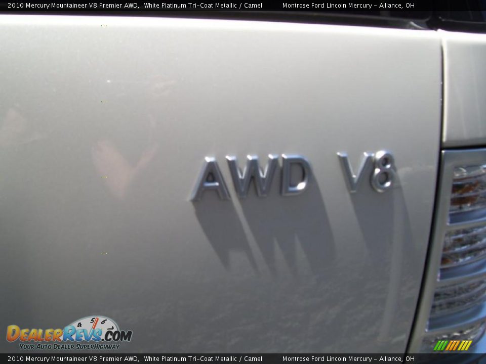 2010 Mercury Mountaineer V8 Premier AWD White Platinum Tri-Coat Metallic / Camel Photo #7