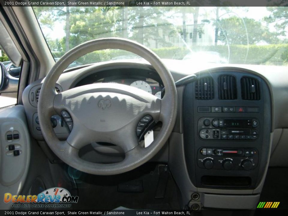 2001 Dodge Grand Caravan Sport Shale Green Metallic / Sandstone Photo #19