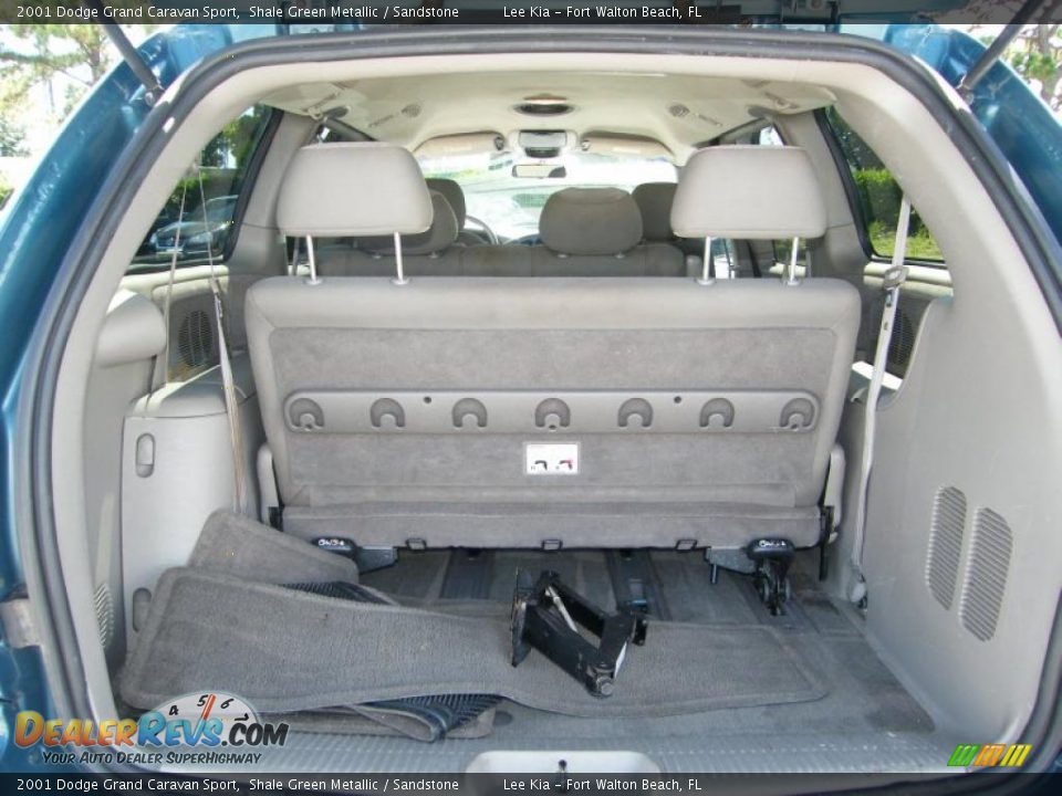 2001 Dodge Grand Caravan Sport Shale Green Metallic / Sandstone Photo #25