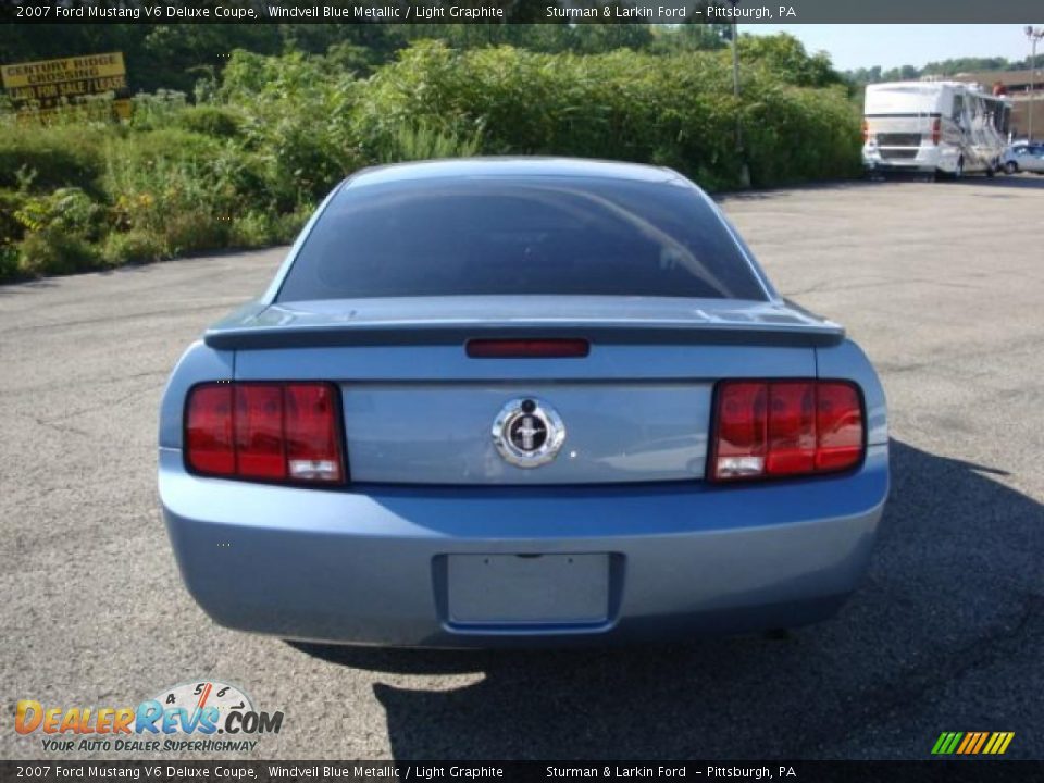 2007 Ford Mustang V6 Deluxe Coupe Windveil Blue Metallic / Light Graphite Photo #4