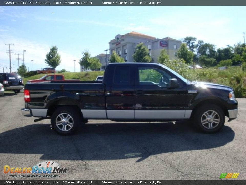 2006 Ford F150 XLT SuperCab Black / Medium/Dark Flint Photo #2