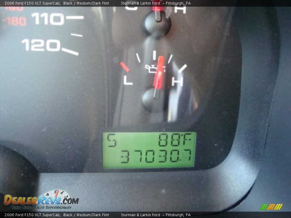 2006 Ford F150 XLT SuperCab Black / Medium/Dark Flint Photo #20