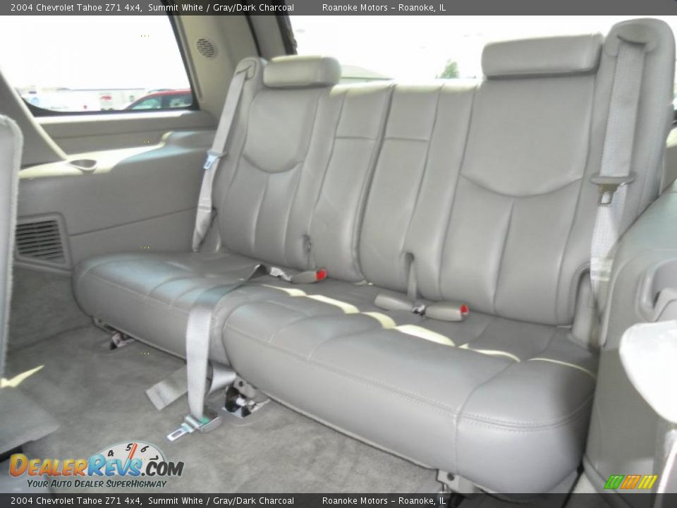 2004 Chevrolet Tahoe Z71 4x4 Summit White / Gray/Dark Charcoal Photo #8