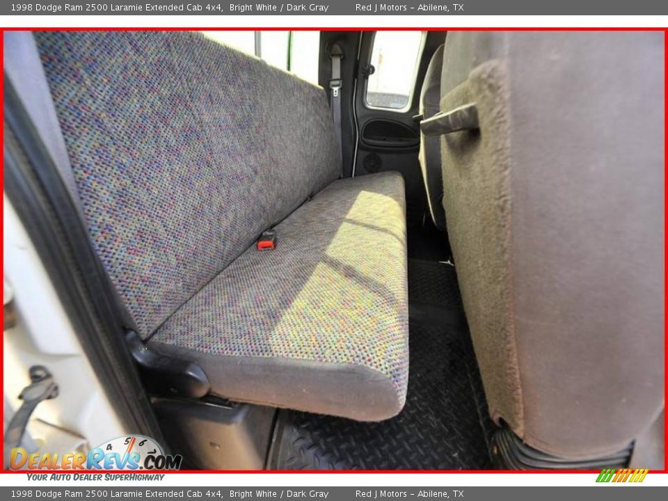 1998 Dodge Ram 2500 Laramie Extended Cab 4x4 Bright White / Dark Gray Photo #23