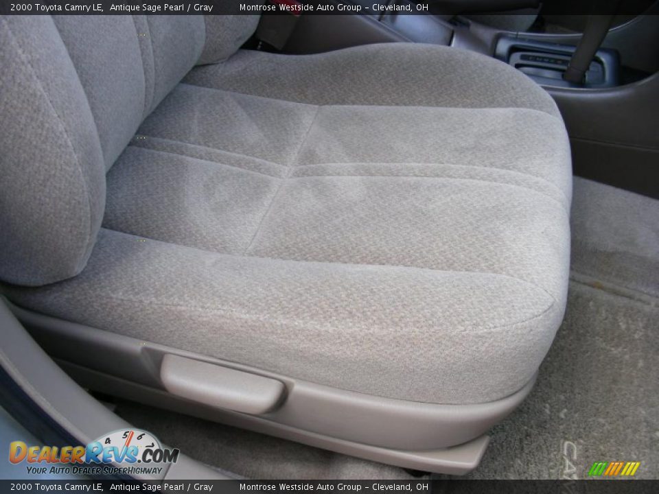 2000 Toyota Camry LE Antique Sage Pearl / Gray Photo #14