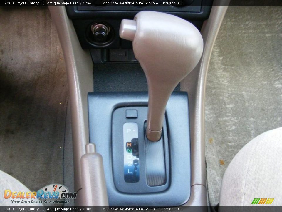 2000 Toyota Camry LE Antique Sage Pearl / Gray Photo #22