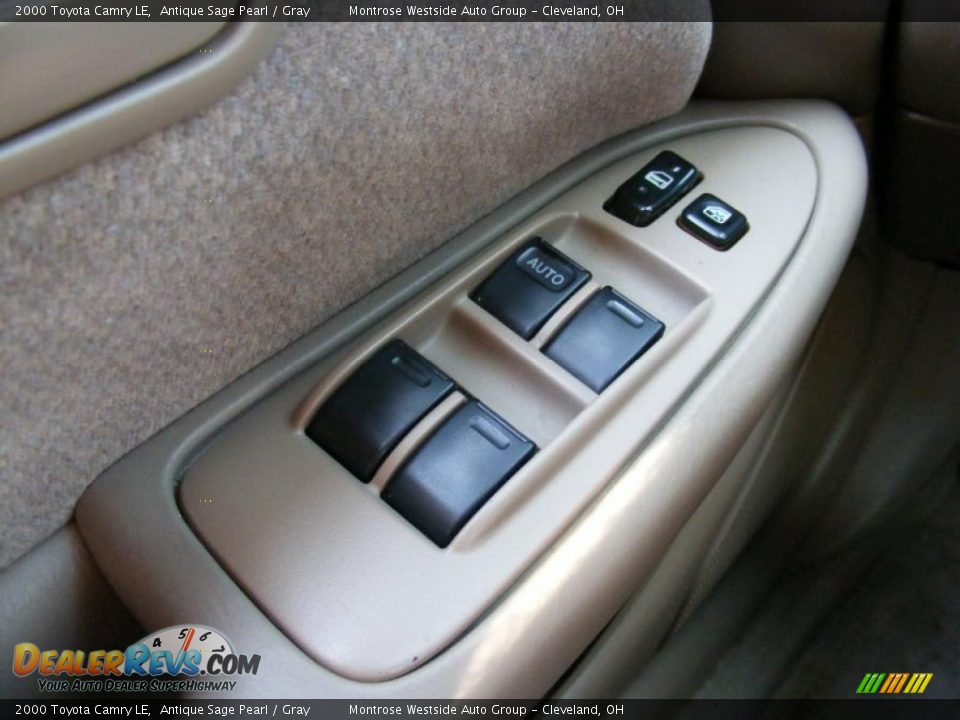 2000 Toyota Camry LE Antique Sage Pearl / Gray Photo #23