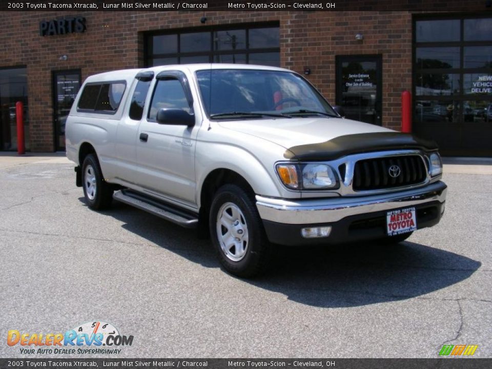 2003 Toyota Tacoma Xtracab Lunar Mist Silver Metallic / Charcoal Photo #1